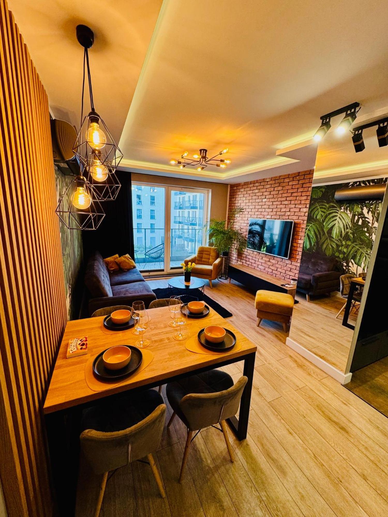 Marina Apartments Гданск Екстериор снимка